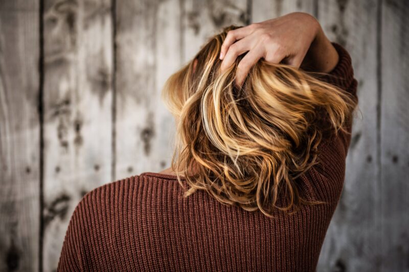 Znaczenie pielęgnacji włosów: jak dbać o zdrowie włosów?